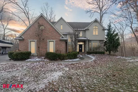 3995 Watuga St, Commerce, MI 48390