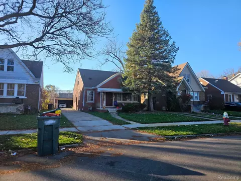 19939 Alcoy St, Detroit, MI 48205