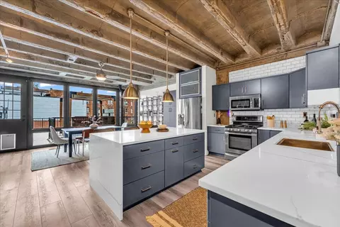 627 W Alexandrine St #9, Detroit, MI 48201