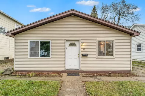 45 E Beverly Ave, Pontiac, MI 48340
