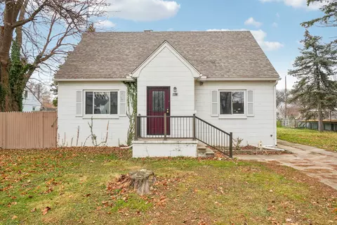 8417 Jackson Ave, Warren, MI 48089