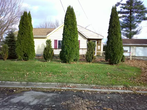 12034 Barber St, Mount Morris, MI 48458