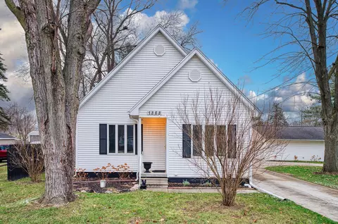 1353 Merle Ave, Burton, MI 48509