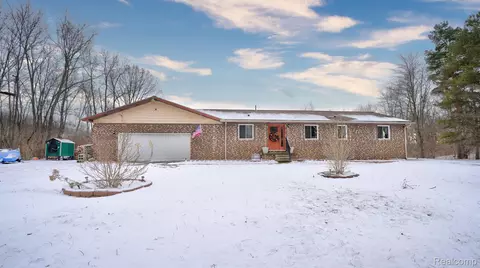 11301 Hensell Rd, Rose, MI 48442