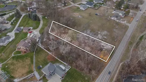 0000 Celia Dr, Waterford, MI 48329