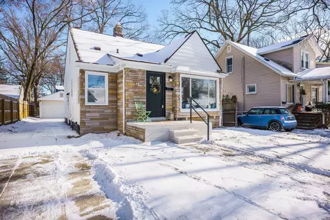 322 Farmdale St, Ferndale, MI 48220
