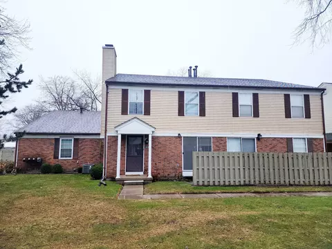 24628 Spring Ln, Harrison, MI 48045