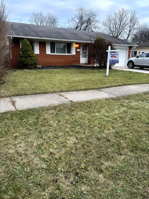 38313 Saint Joe Dr, Westland, MI 48186