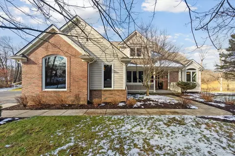 476 Arthurs, Brandon, MI 48462