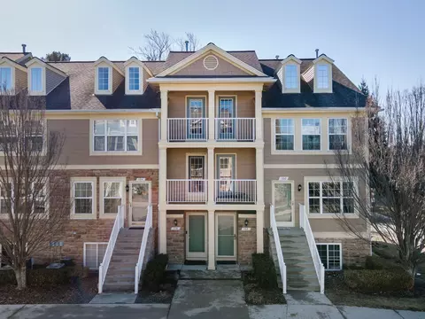 108 Evergreen Trl, Lake Orion, MI 48362