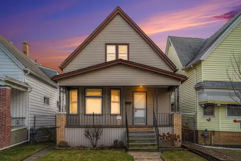 2216 Poland St, Hamtramck, MI 48212