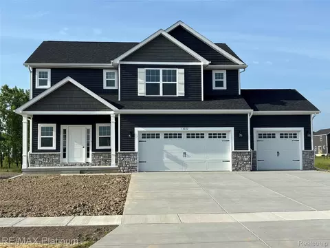 13032 River Rock Pass, Fenton, MI 48451