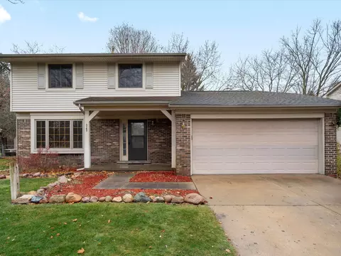 5145 Old Cove Rd, Independence, MI 48346