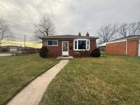 26415 Richard Dr, Warren, MI 48089