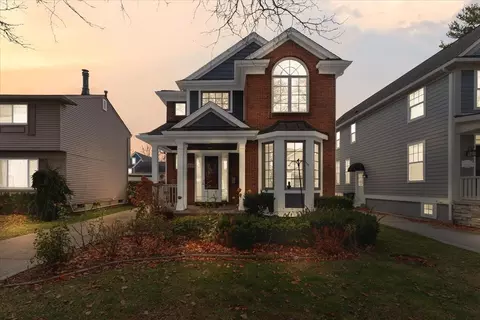 1248 Emmons Ave, Birmingham, MI 48009