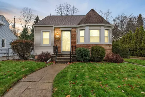 815 Allen St, Ferndale, MI 48220