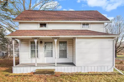 107 S Williams St, Stockbridge, MI 49285