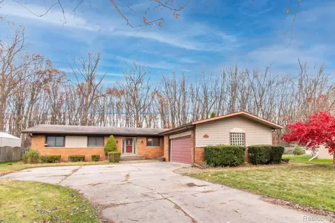 48351 Forbes Dr, Chesterfield, MI 48047