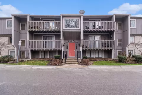 29870 W 12 Mile Rd #708, Farmington Hills, MI 48334
