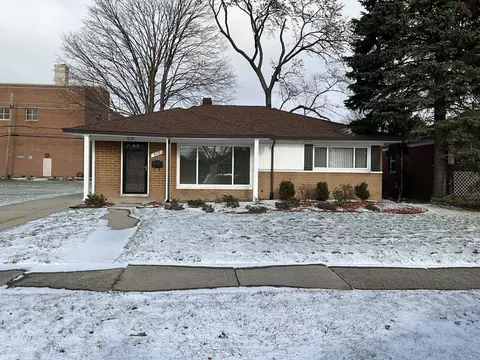 417 E Bloomfield Ave, Royal Oak, MI 48073