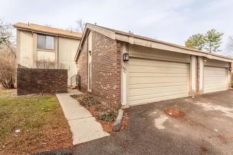 7381 Radcliff Dr, West Bloomfield, MI 48322