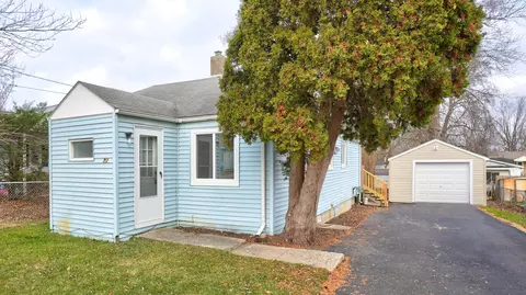 1122 W Scottwood Ave, Flint, MI 48507