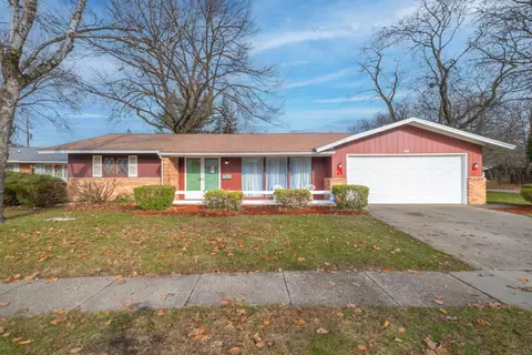 1802 Lynbrook Dr, Flint, MI 48507