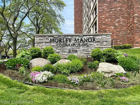 21800 Morley Ave #502, Dearborn, MI 48124