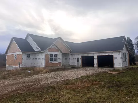 2005 Brookside Ln, Bennington, MI 48867