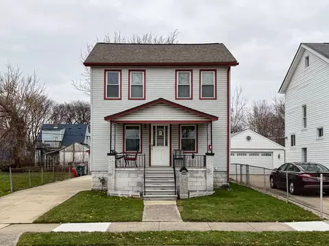558 E Jarvis Ave, Hazel Park, MI 48030
