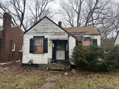 11677 Marlowe St, Detroit, MI 48227