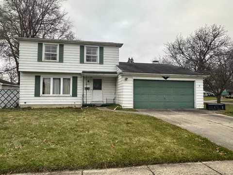 3802 Lynn Crt Ct, Flint, MI 48503