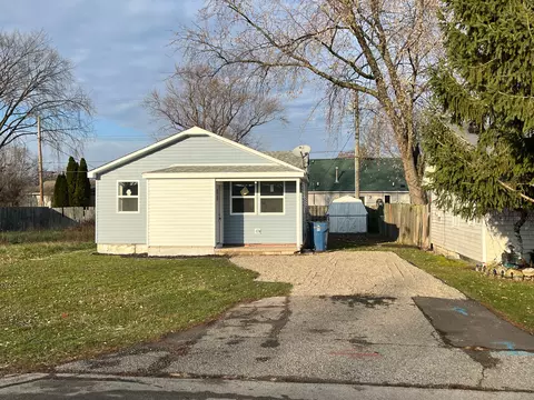 3087 2nd St, Monroe, MI 48162