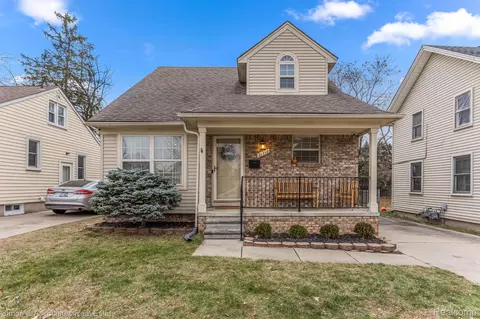 21718 Donaldson St, Dearborn, MI 48124
