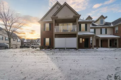 4101 Hampton Ridge Blvd, Genoa, MI 48843