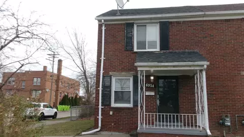 6954 Manor St, Dearborn, MI 48126