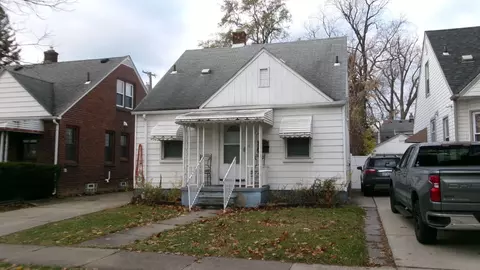 4925 Curtis St, Dearborn, MI 48126