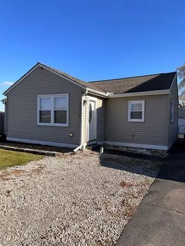 20338 Gillman St, Livonia, MI 48152