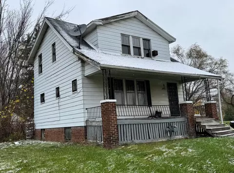 8293 Marion St, Detroit, MI 48213