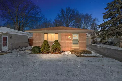 13845 Frazho Rd, Warren, MI 48089