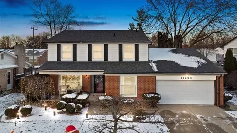 21290 Winchester St, Southfield, MI 48076