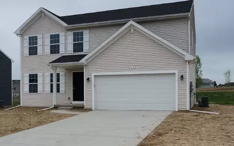 8178 Moonlight Creek Ln, Handy, MI 48836