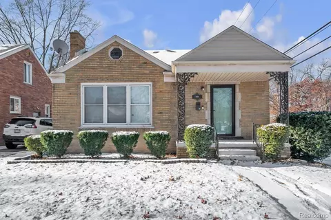 19509 Washburn St, Detroit, MI 48221