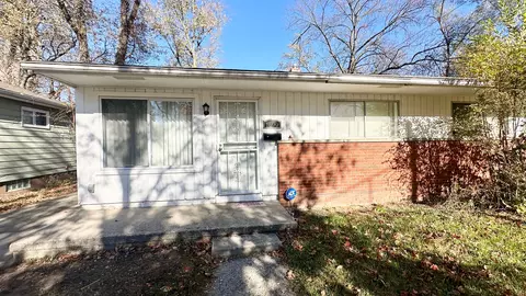 1599 Magnolia Dr, Inkster, MI 48141