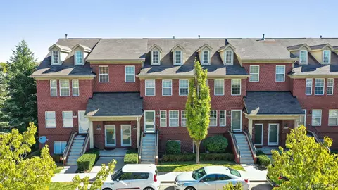 23328 Grayson Dr, Southfield, MI 48075