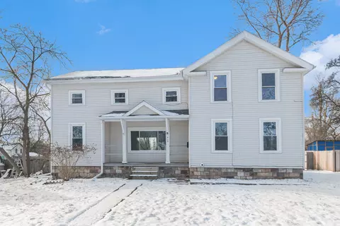 513 N Main St, Bellevue, MI 49021