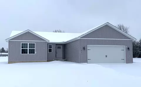 475 Bay St, Davison, MI 48423