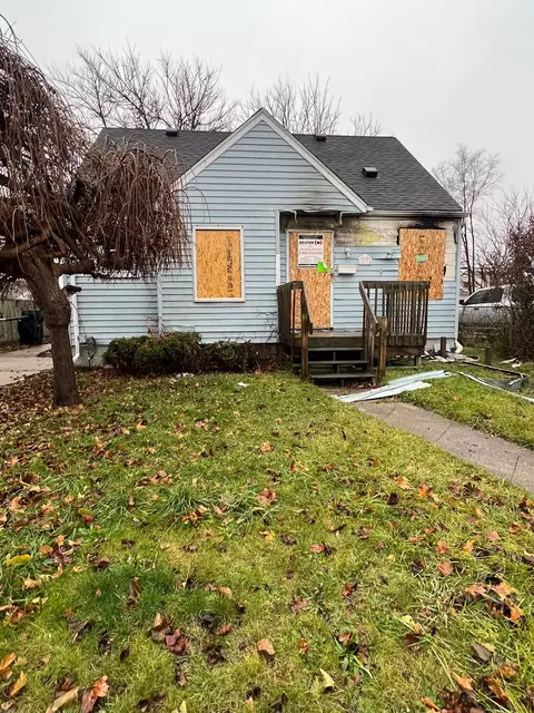 14714 Jacob Ave, Eastpointe, MI 48021