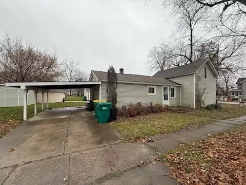 306 Kent St, Durand, MI 48429