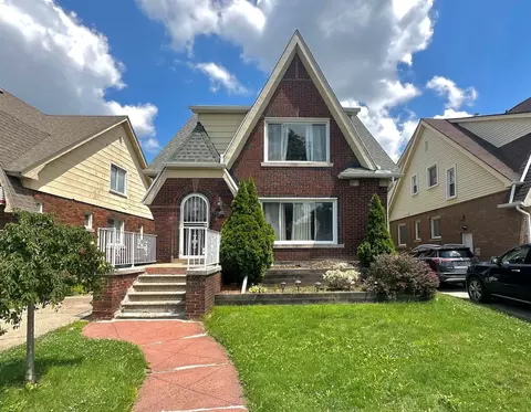 7846 E Morrow Cir, Dearborn, MI 48126